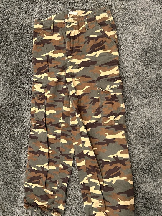 Levi's Pants - Levi's Camo Cargo Pants - Green, Brown, Tan